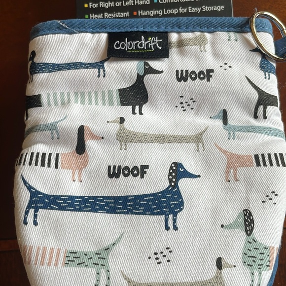 Dachshund themed set of two dachshund themed silicone mini ov… - Picture 2 of 7